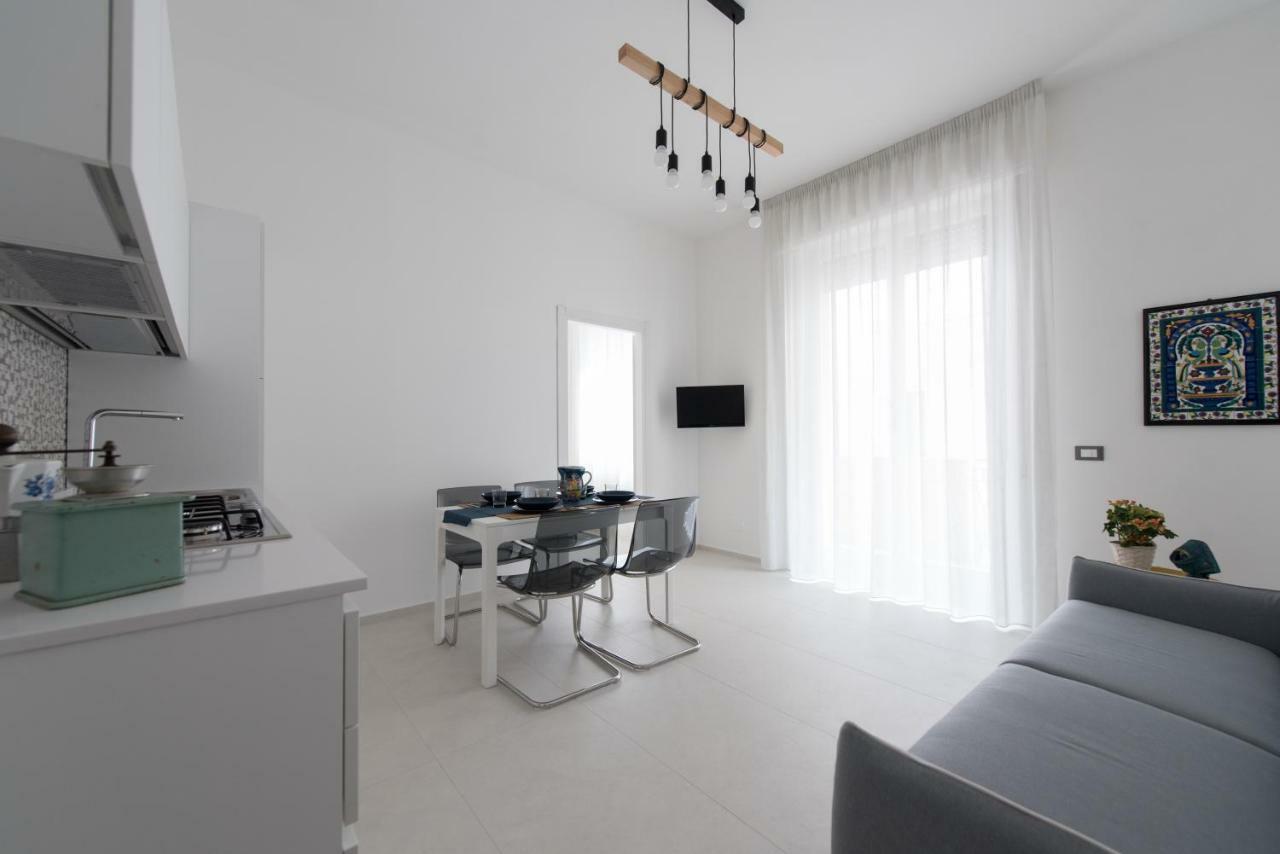 Laurus Apartments Trapani Bagian luar foto