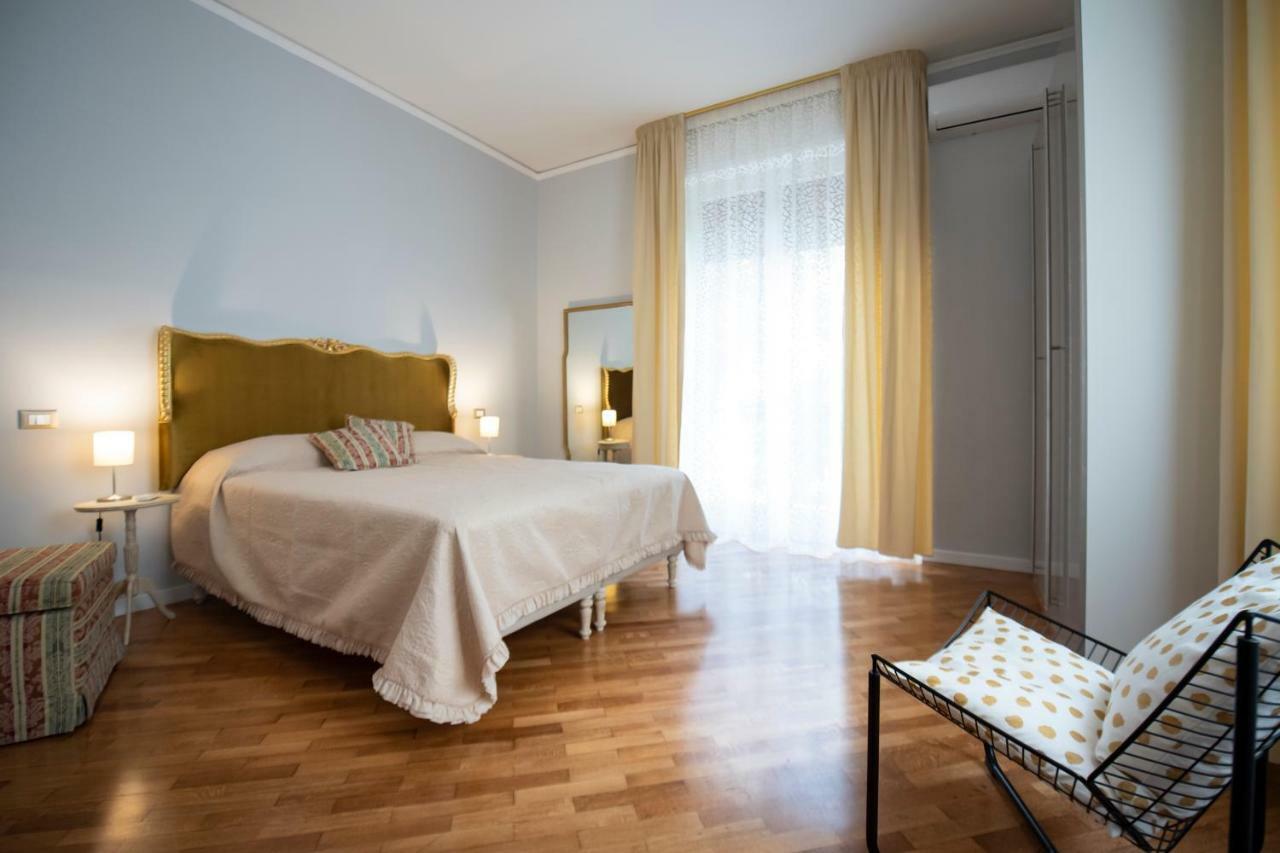 Laurus Apartments Trapani Bagian luar foto